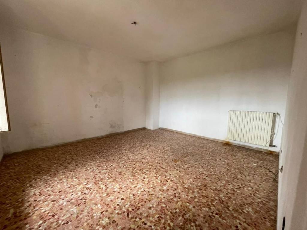 Casa indipendente a Fucecchio in Via C. Doddoli, - Foto 2