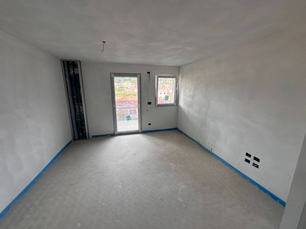 Appartamento a Muggia in Via Giuseppe Tonello - Foto 2