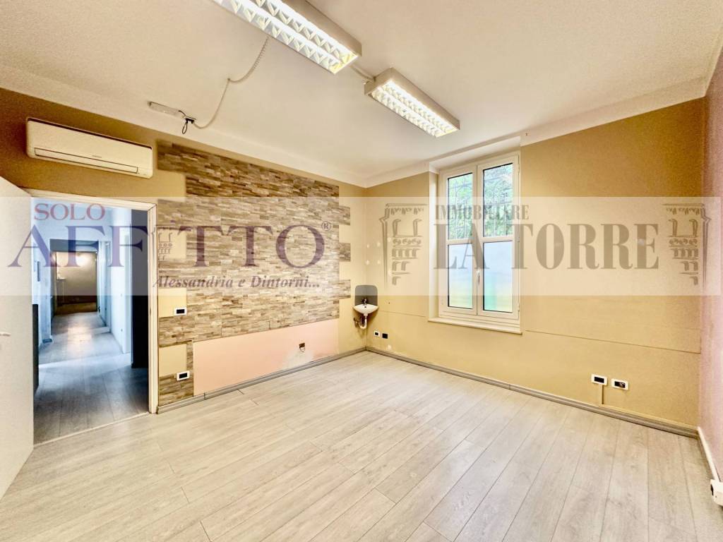 Immobile a Alessandria in Via Alessandro Cassola - Foto 2