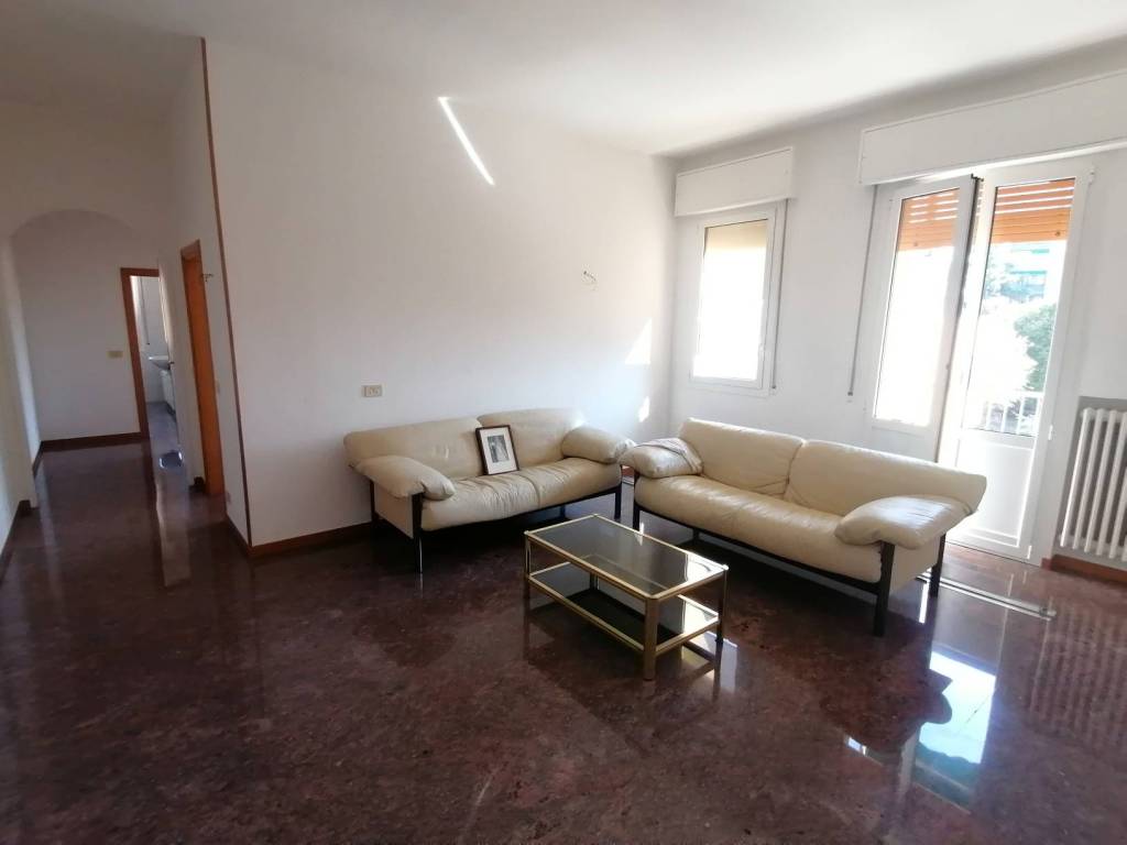 Appartamento a San lazzaro di savena in Via della Repubblica, 47 - Foto 2