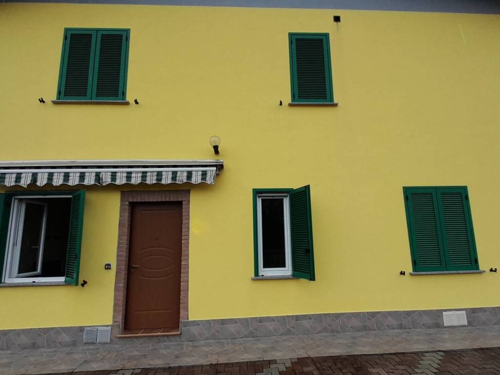 Villa a Casteggio in Via Giacomo Brodolini - Foto 2