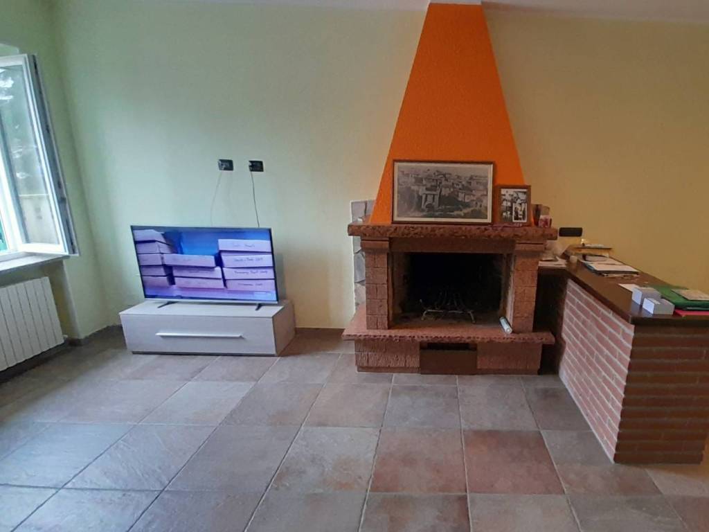 Villa a Casteggio in Via Giacomo Brodolini - Foto 4