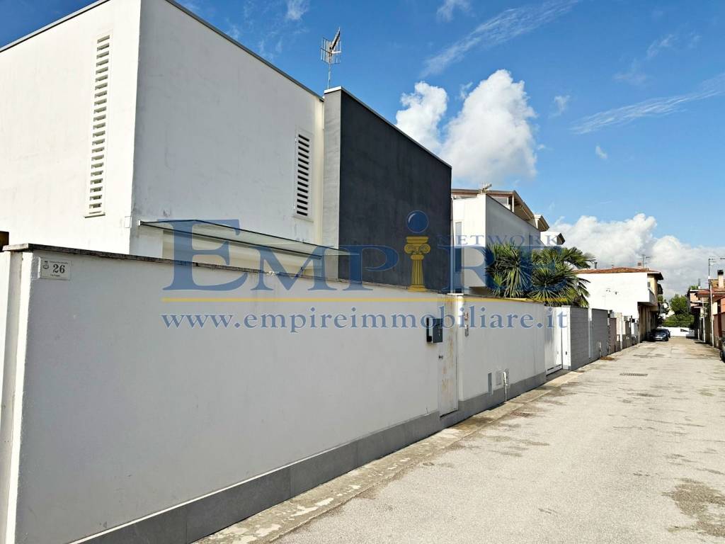 Villa a San marcellino in Via Foggia, 24 - Foto 2