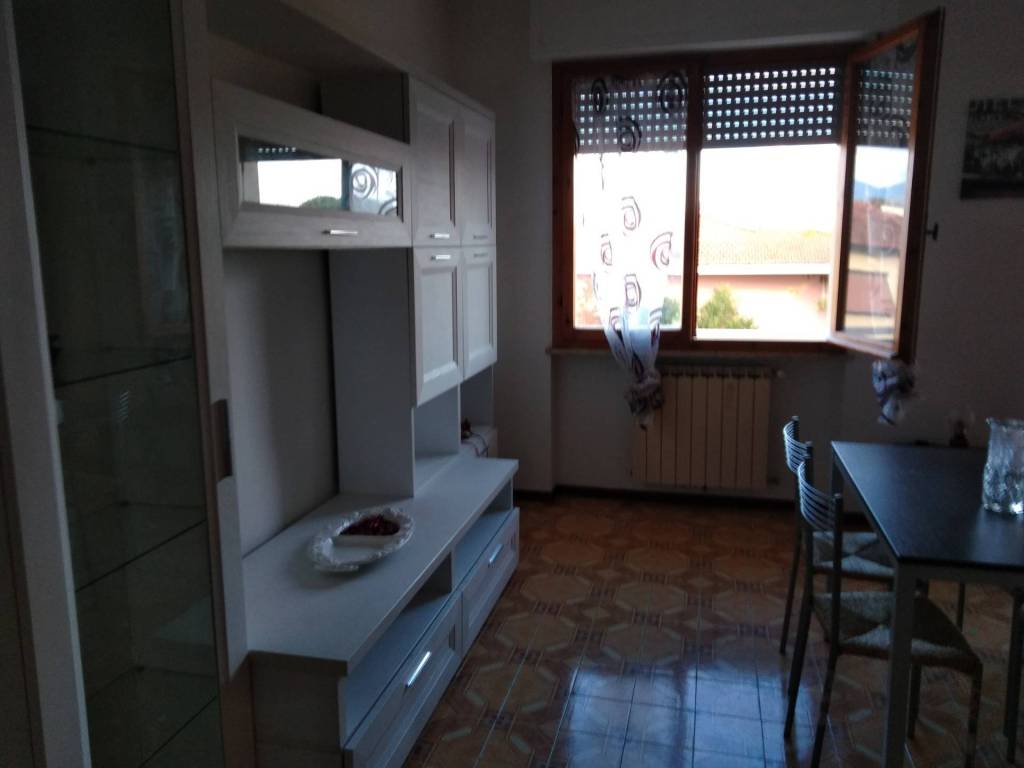 Appartamento a Pisa in Via Emilia - Foto 2