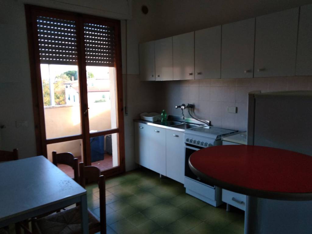 Appartamento a Pisa in Via Emilia - Foto 5
