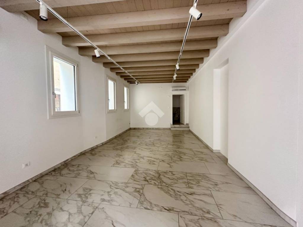 Immobile a Castelfranco veneto in Via Francesco Maria Preti, 10 - Foto 2