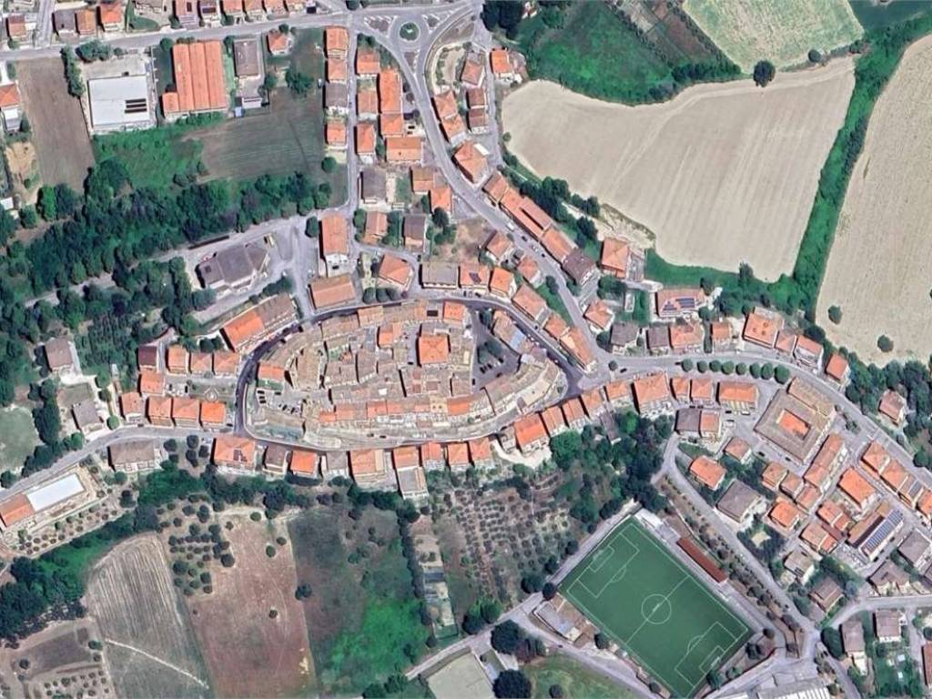 Appartamento a Torre san patrizio in Piazza Guglielmo Marconi - Foto 2