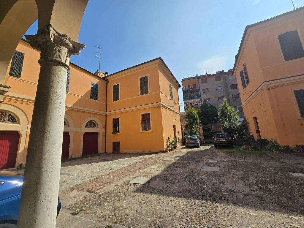 Appartamento a Ferrara in Via Borgo dei Leoni - Foto 5