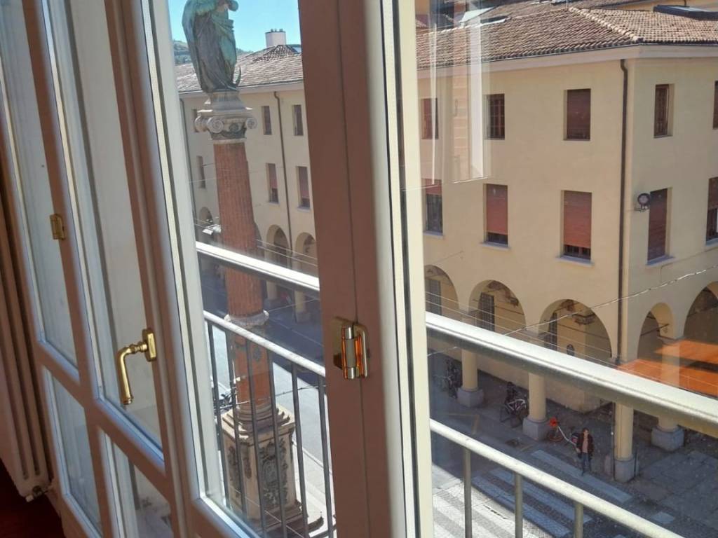 Appartamento a Bologna in Piazza Marcello Malpighi - Foto 4