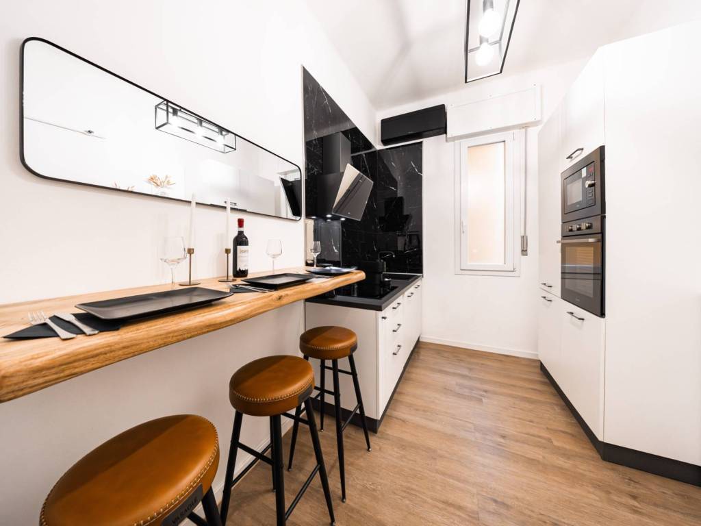 Appartamento a Bologna in Via Vittorio Bigari, 25 - Foto 4
