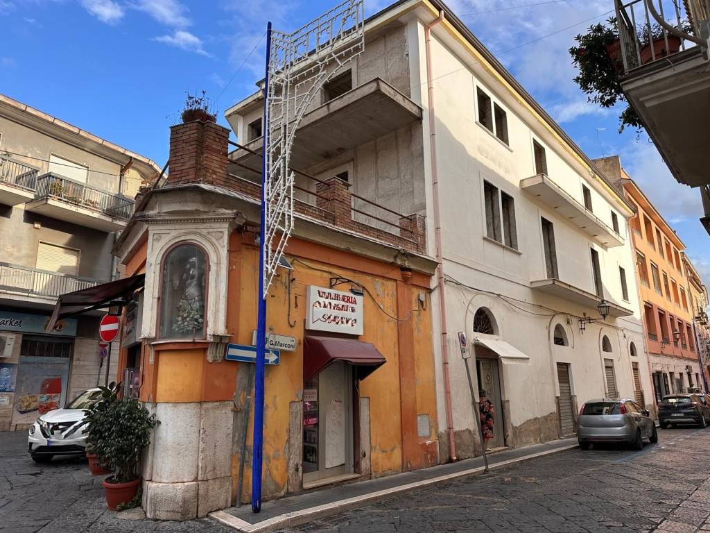 Palazzo / stabile a Maddaloni in Via Maddalena - Foto 3