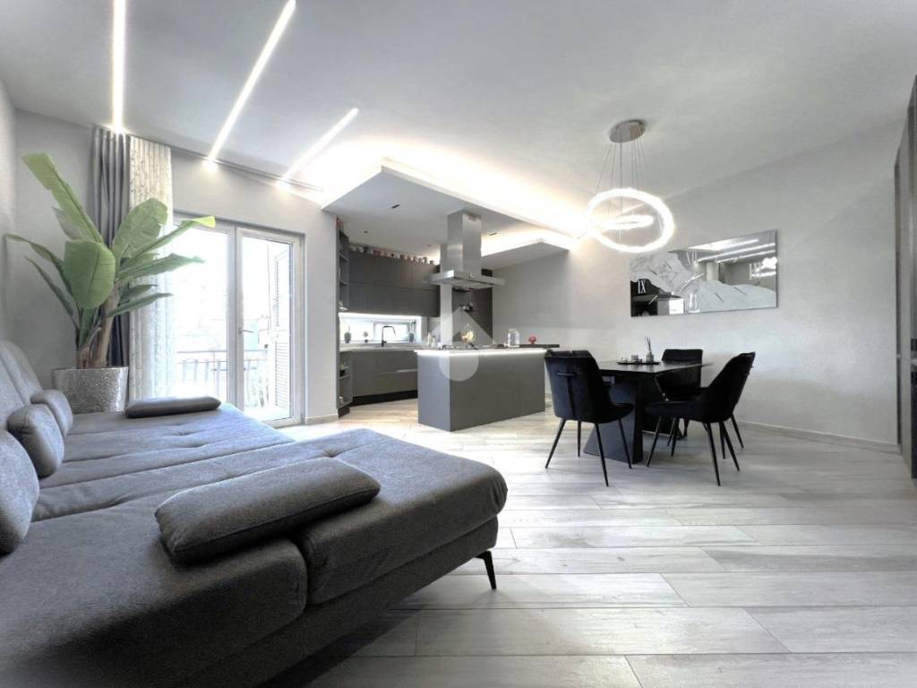 Appartamento a Casoria in Via Carlo Verre - Foto 3