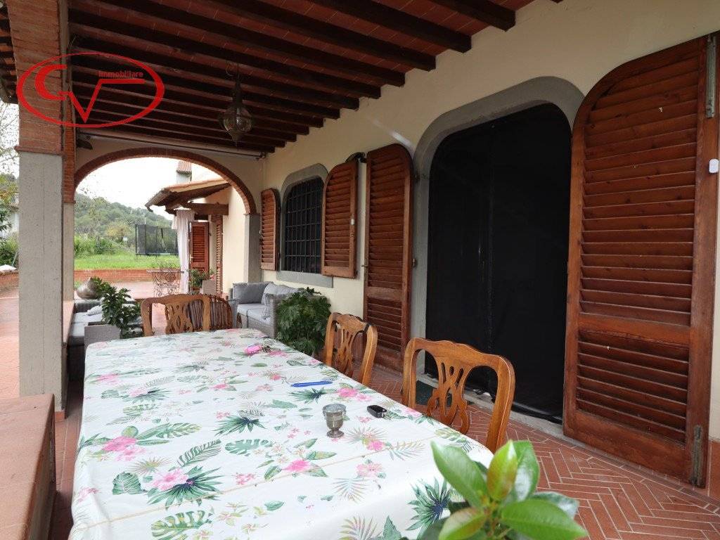 Villa a Montevarchi in Via Chiantigiana - Foto 4