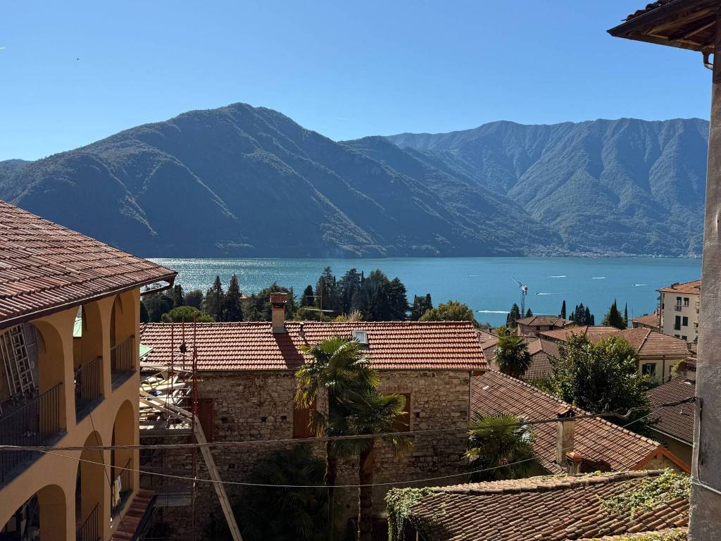 Casa indipendente a Tremezzina in Via Martiri della Patria, 6 - Foto 4