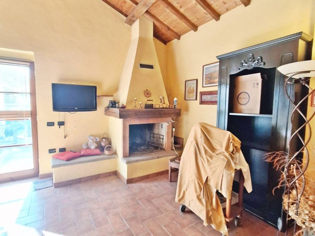 Appartamento a Barberino di mugello in Viale Giacomo Matteotti - Foto 5