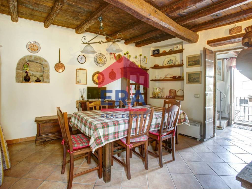 Casa indipendente a Soriano nel cimino in Via Vittorio Emanuele III, 1 - Foto 3