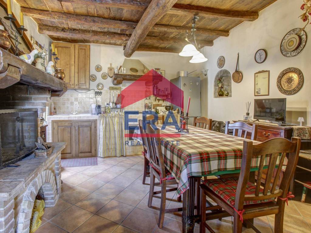 Casa indipendente a Soriano nel cimino in Via Vittorio Emanuele III, 1 - Foto 5