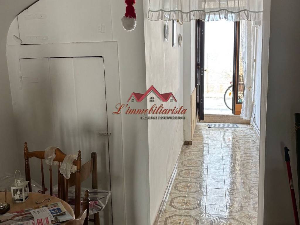 Appartamento a Valenzano in Via Galileo Galilei - Foto 4