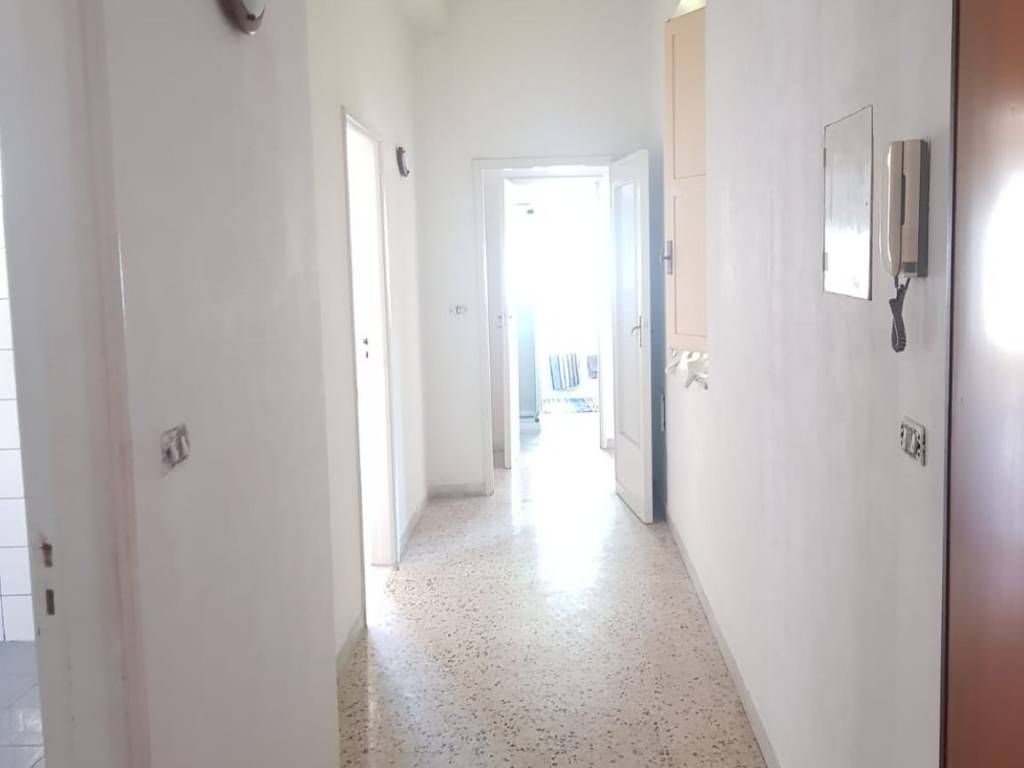 Appartamento a Reggio calabria in Via Gaspare del Fosso - Foto 2
