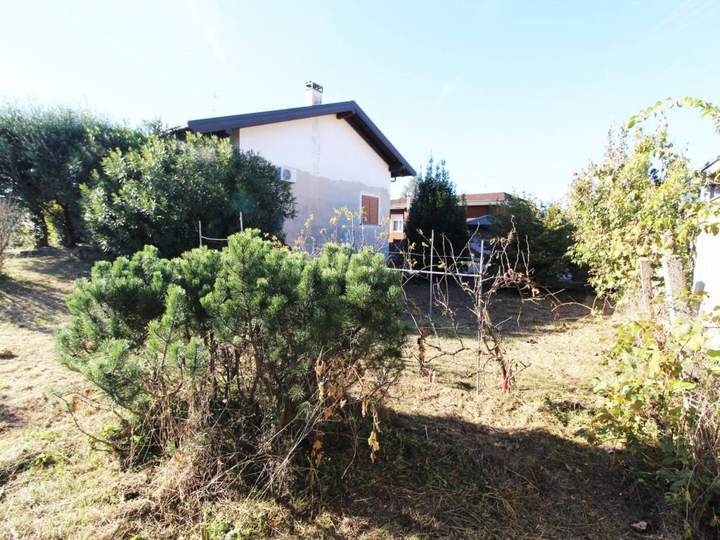 Villa a Gorla minore in Via Roma, 11 - Foto 5