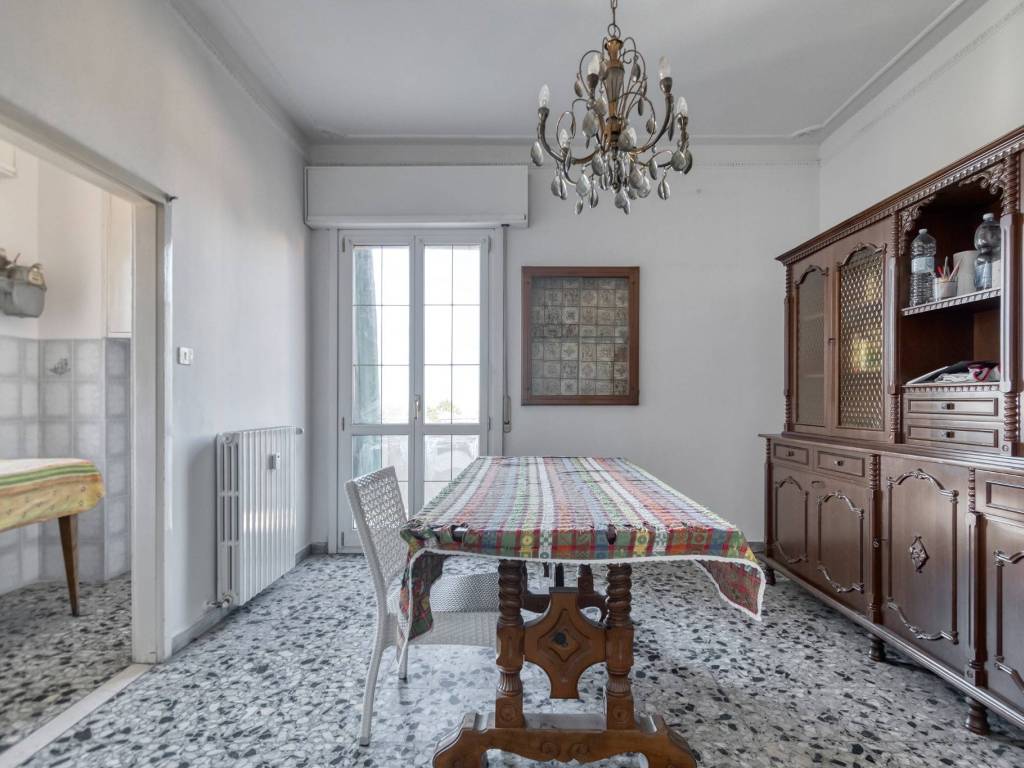 Appartamento a Casalecchio di reno in Via Tunisi - Foto 2
