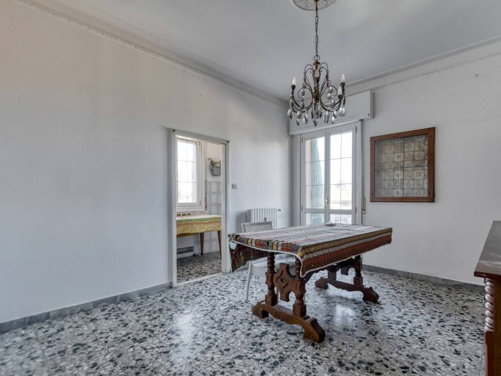 Appartamento a Casalecchio di reno in Via Tunisi - Foto 3
