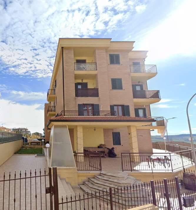 Appartamento a Montegranaro in Via Della Resistenza - Foto 4