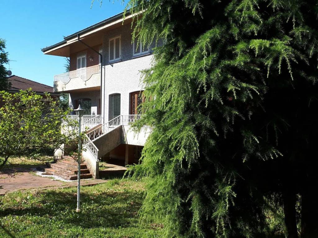 Immobile a Costigliole d'asti in Strada Canelli S.N.C. - Foto 2