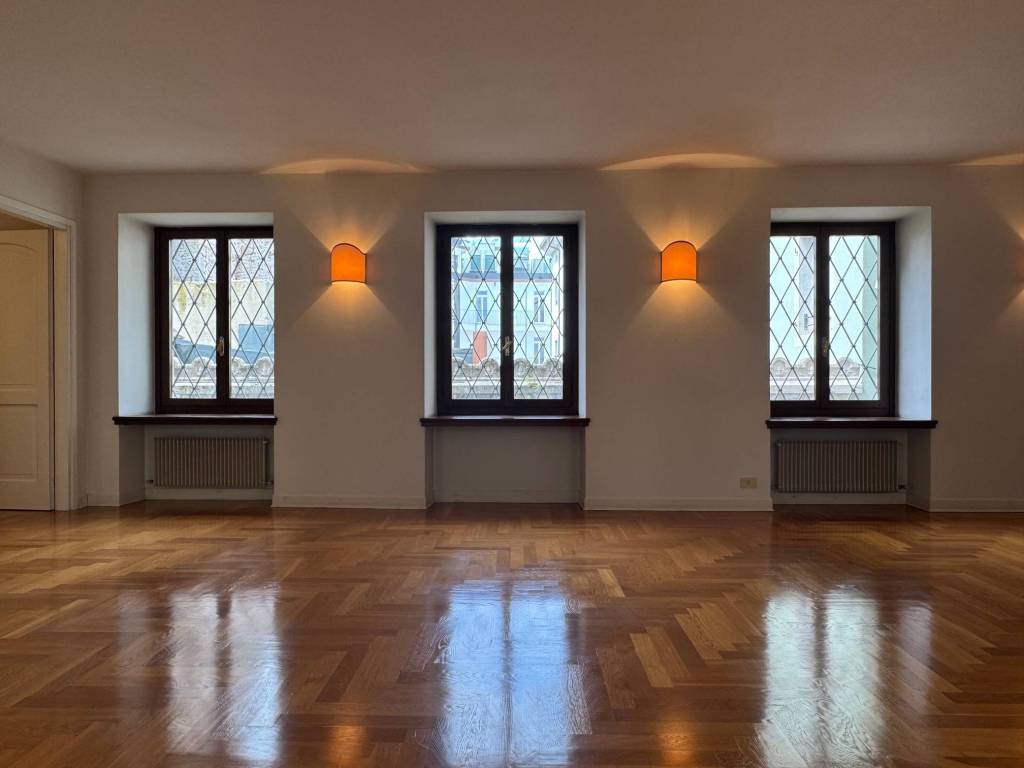 Appartamento a Udine in Piazza 1 Maggio - Foto 3