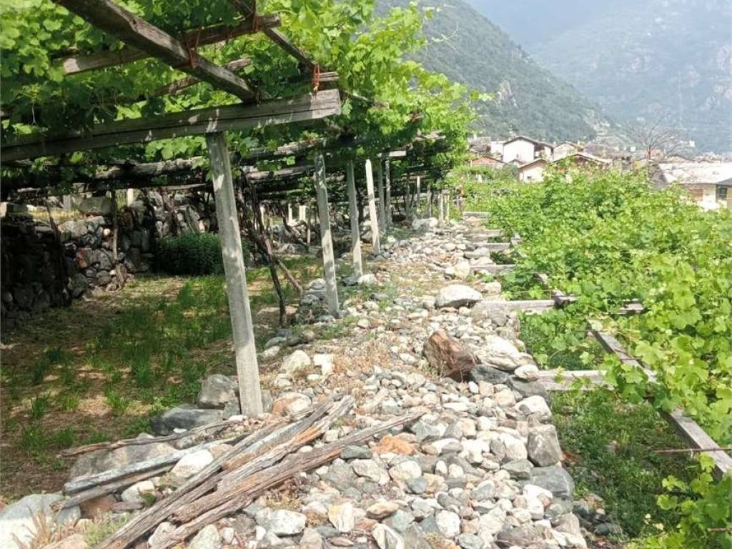 Terreno a Donnas in Via Caresani - Foto 2