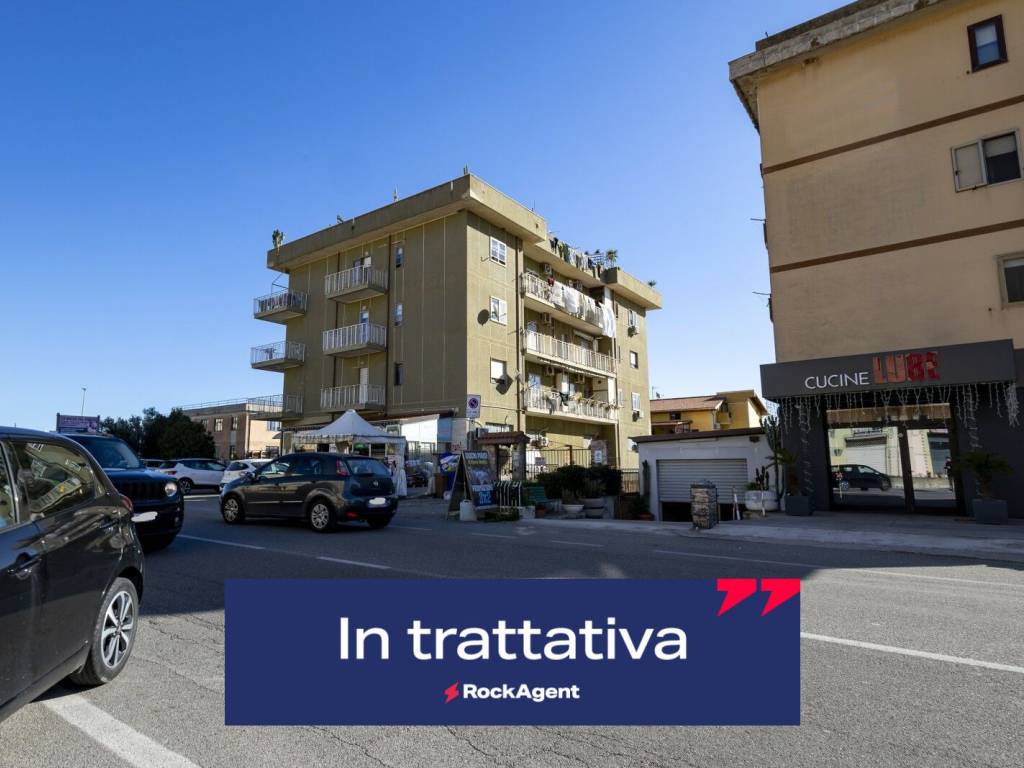 Appartamento a Catanzaro in Viale Crotone, 202 - Foto 2