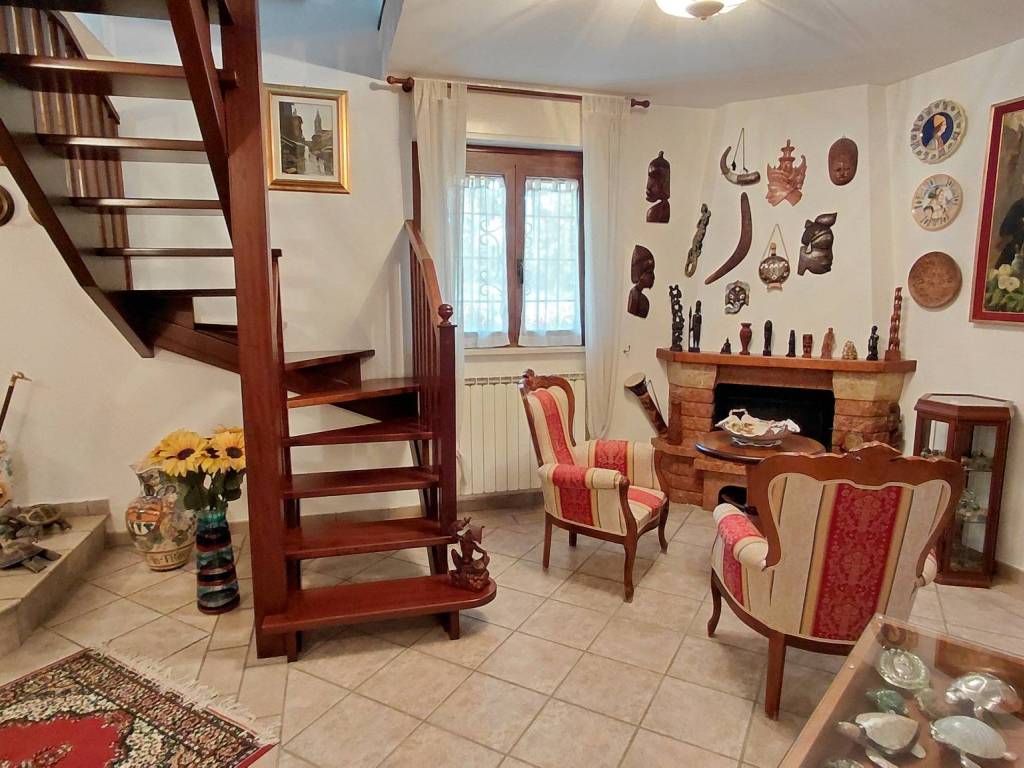 Villa a Todi in Vocabolo Pantani Di Pantalla - Foto 4