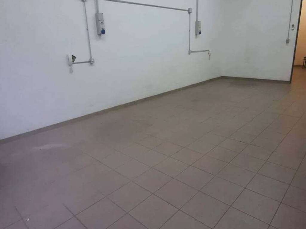 Immobile a Arezzo in Via Don Luigi Sturzo No Number - Foto 3