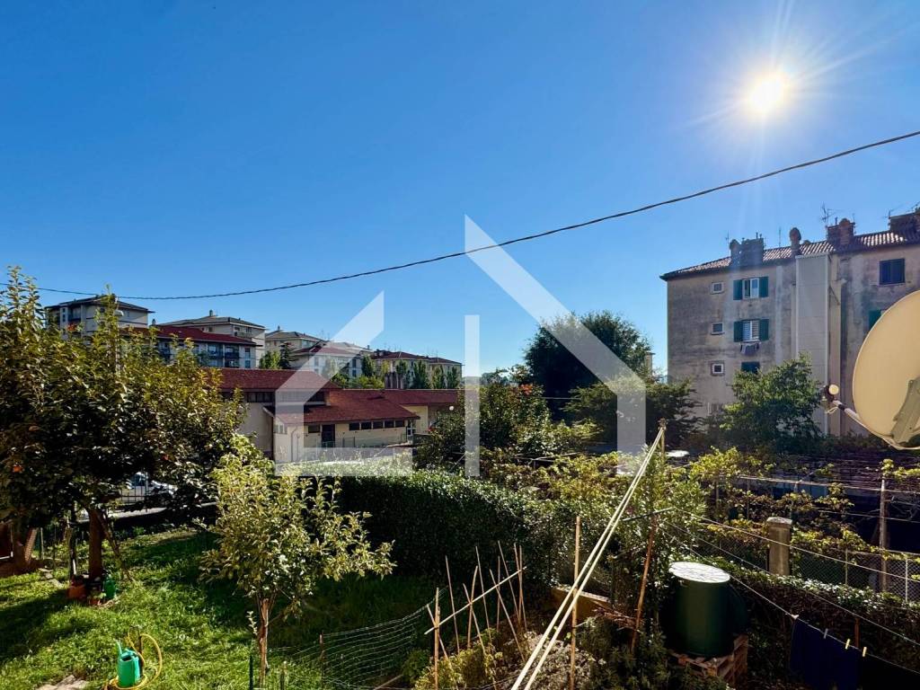 Appartamento a Trieste in Via Giangiorgio Trissino, 17 - Foto 3