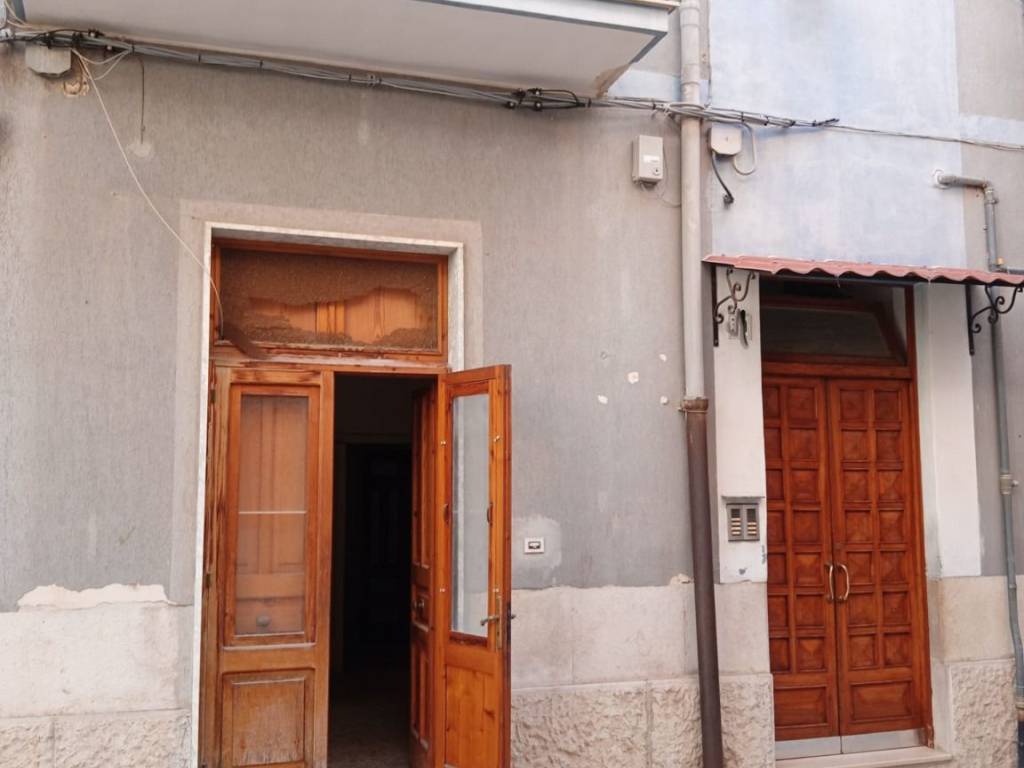 Appartamento a Barletta in Via Emanuele De Deo - Foto 5