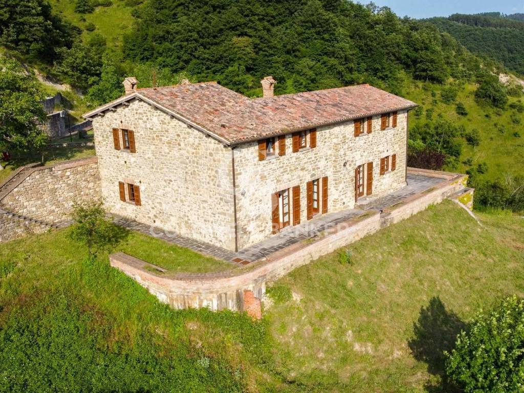Rustico / casale a Gubbio in Petazzano - Foto 4