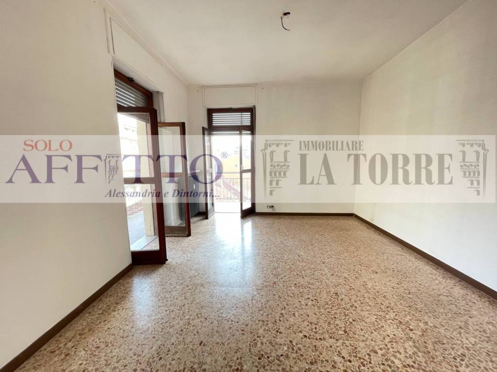 Appartamento a Alessandria in Viale Medaglie D'Oro - Foto 2
