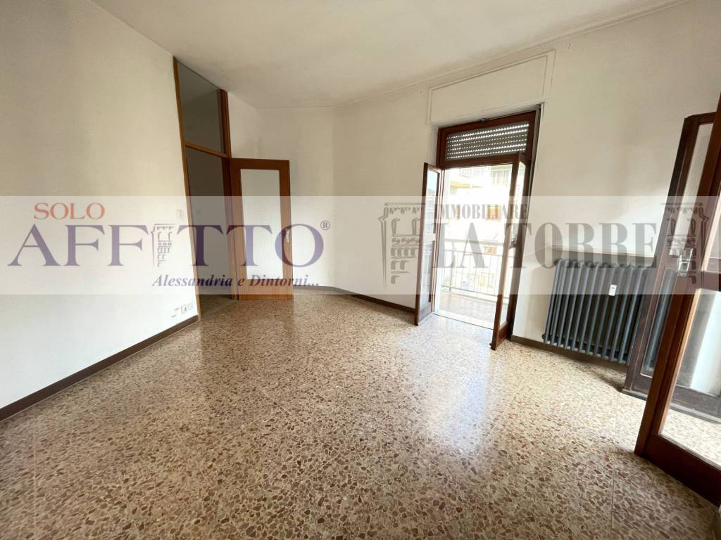 Appartamento a Alessandria in Viale Medaglie D'Oro - Foto 3