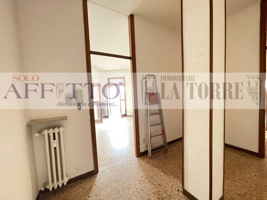 Appartamento a Alessandria in Viale Medaglie D'Oro - Foto 5