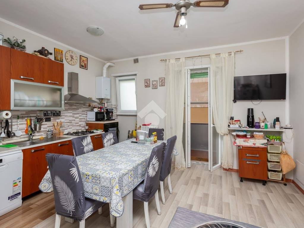 Appartamento a Beinasco in Via Torino, 54 - Foto 4
