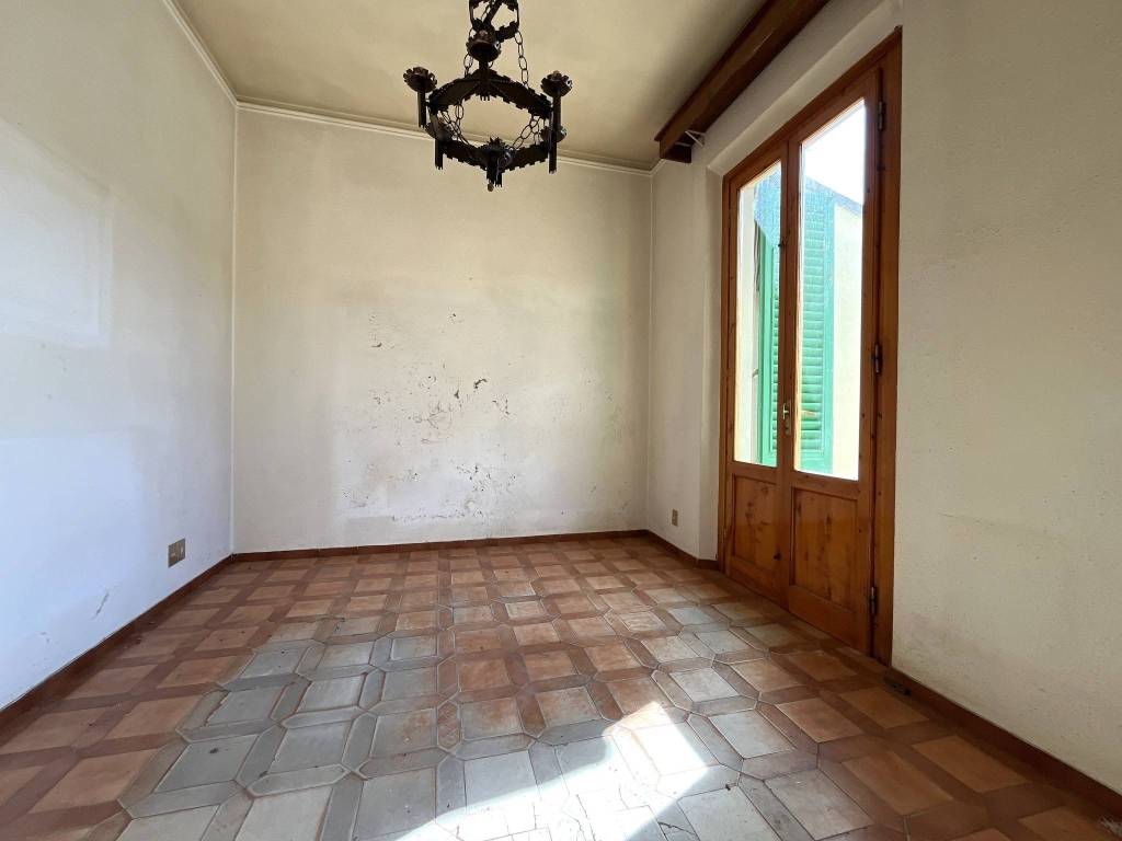Casa indipendente a Capraia e limite in Piazza 8 Marzo 1944 - Foto 5