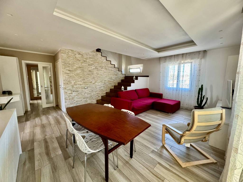 Appartamento a Riccione in Viale Carpi, 13 - Foto 4