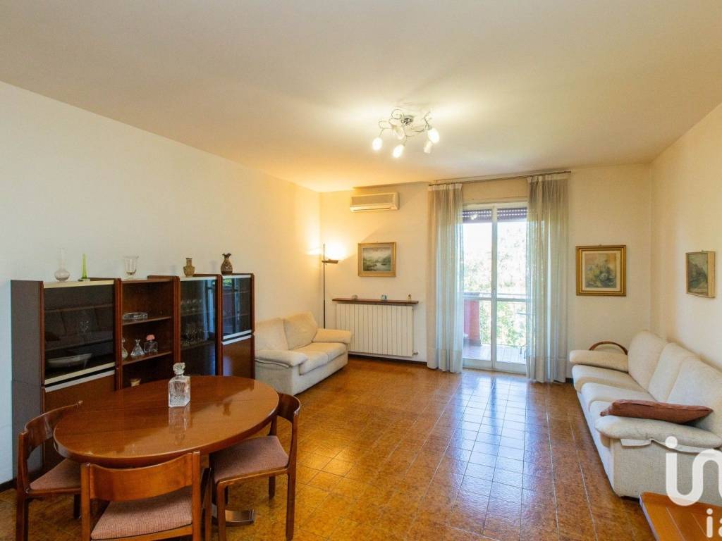 Appartamento a Samarate in Via acquedotto - Foto 4