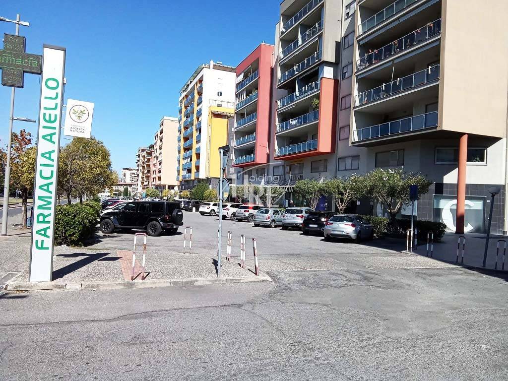 Immobile a Cosenza in Viale Giacomo Mancini, 154 - Foto 2