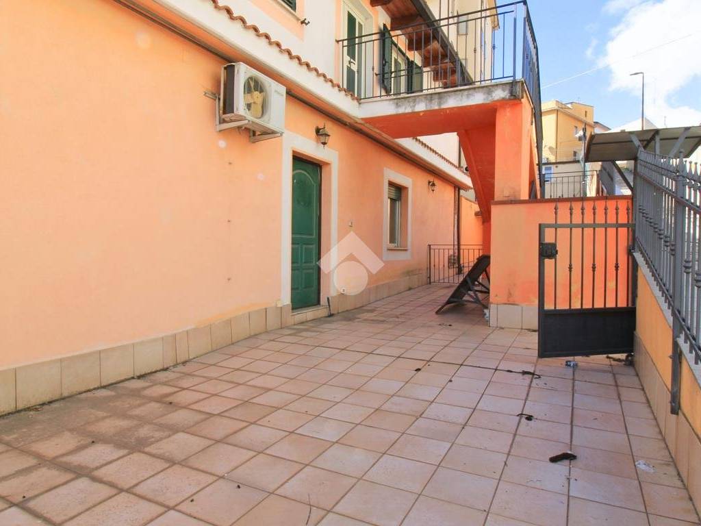 Appartamento a San salvo in TRAVERSA DI VIA DEL MARE - Foto 2