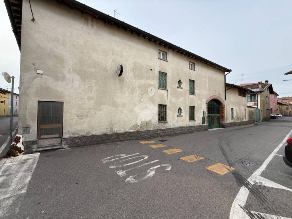 Casa indipendente a Trescore cremasco in Via alzeni, 38 - Foto 3