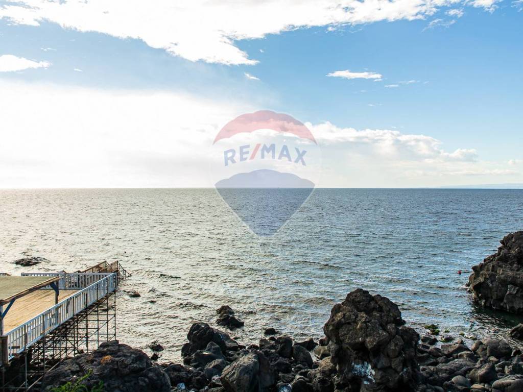 Appartamento a Aci castello in Via Antonello da Messina, 29 - Foto 2