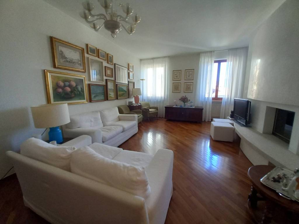 Appartamento a San daniele del friuli in Via Antonio Andreuzzi - Foto 3