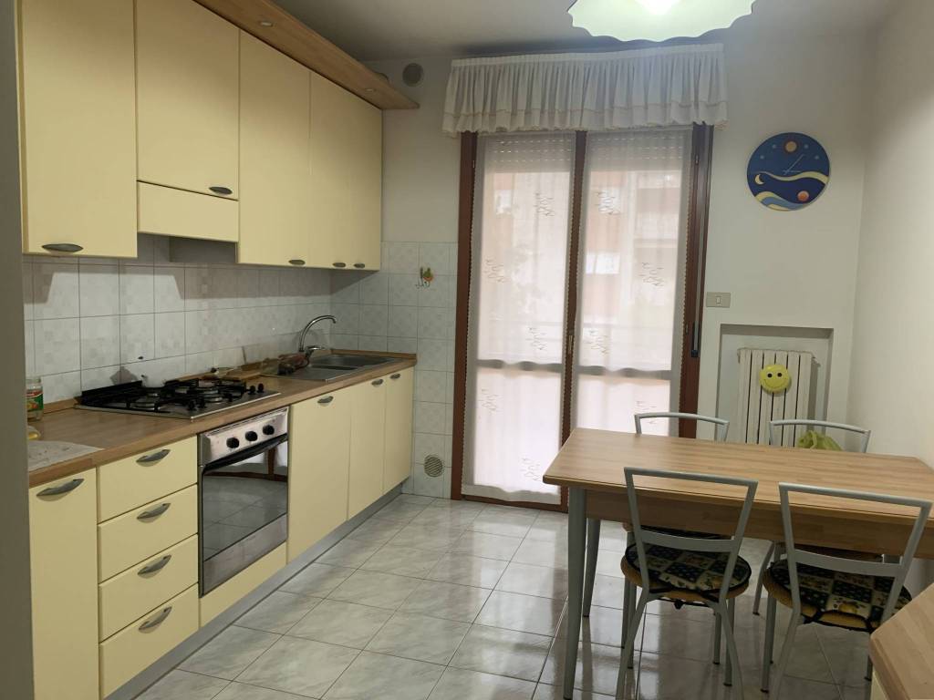 Appartamento a Chiaravalle in Piazza Sandro Pertini, 4 - Foto 2