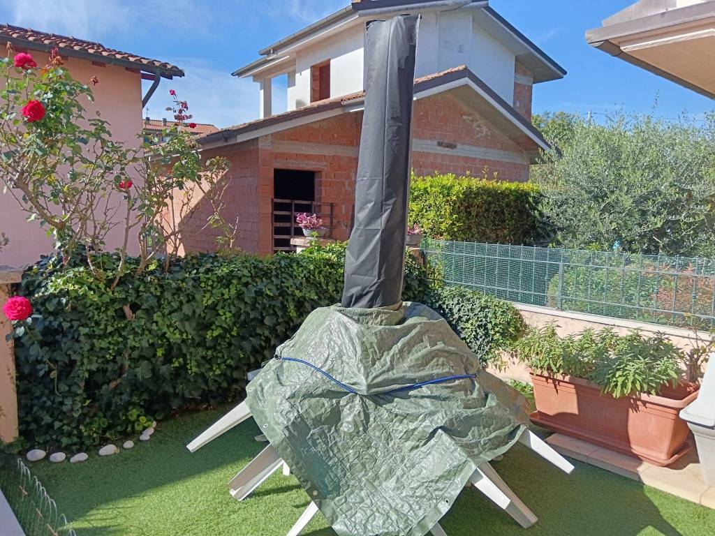 Villetta a schiera a Altopascio in Via Torino - Foto 3